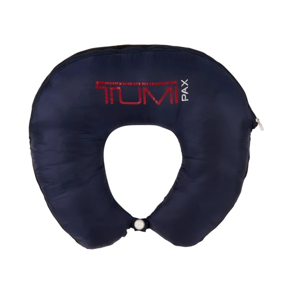 Tumi Pax Clairmont Packable Travel Puffer Jacket - Picture 4 of 4